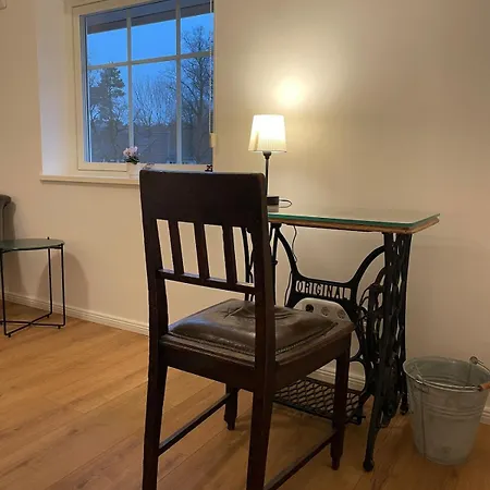 아파트 Stilvolles Naturidyll Bei Berlin 글리니케